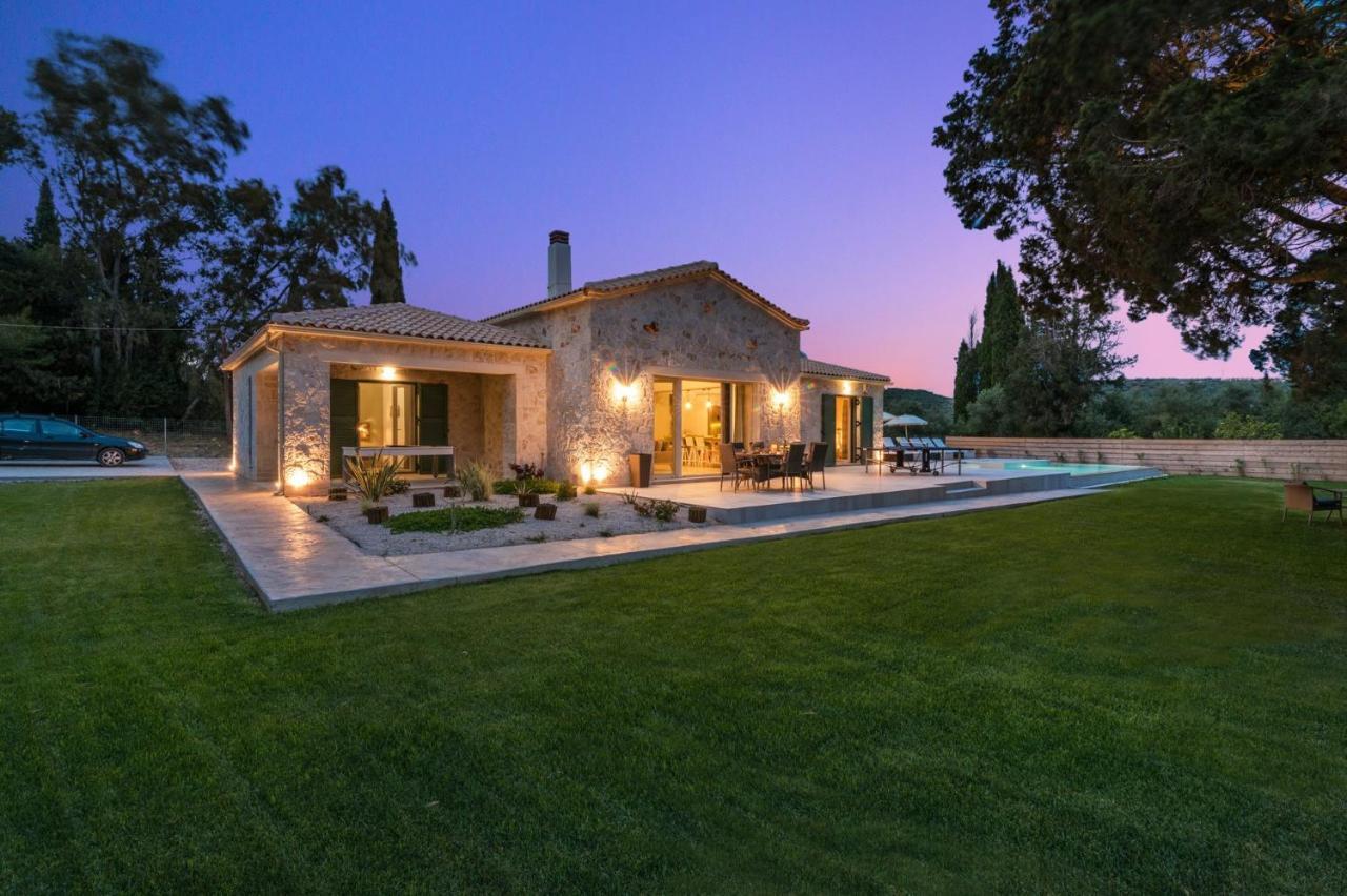 Astarte Villas - Laalu Private Villa With Pool Koukounaria Екстер'єр фото